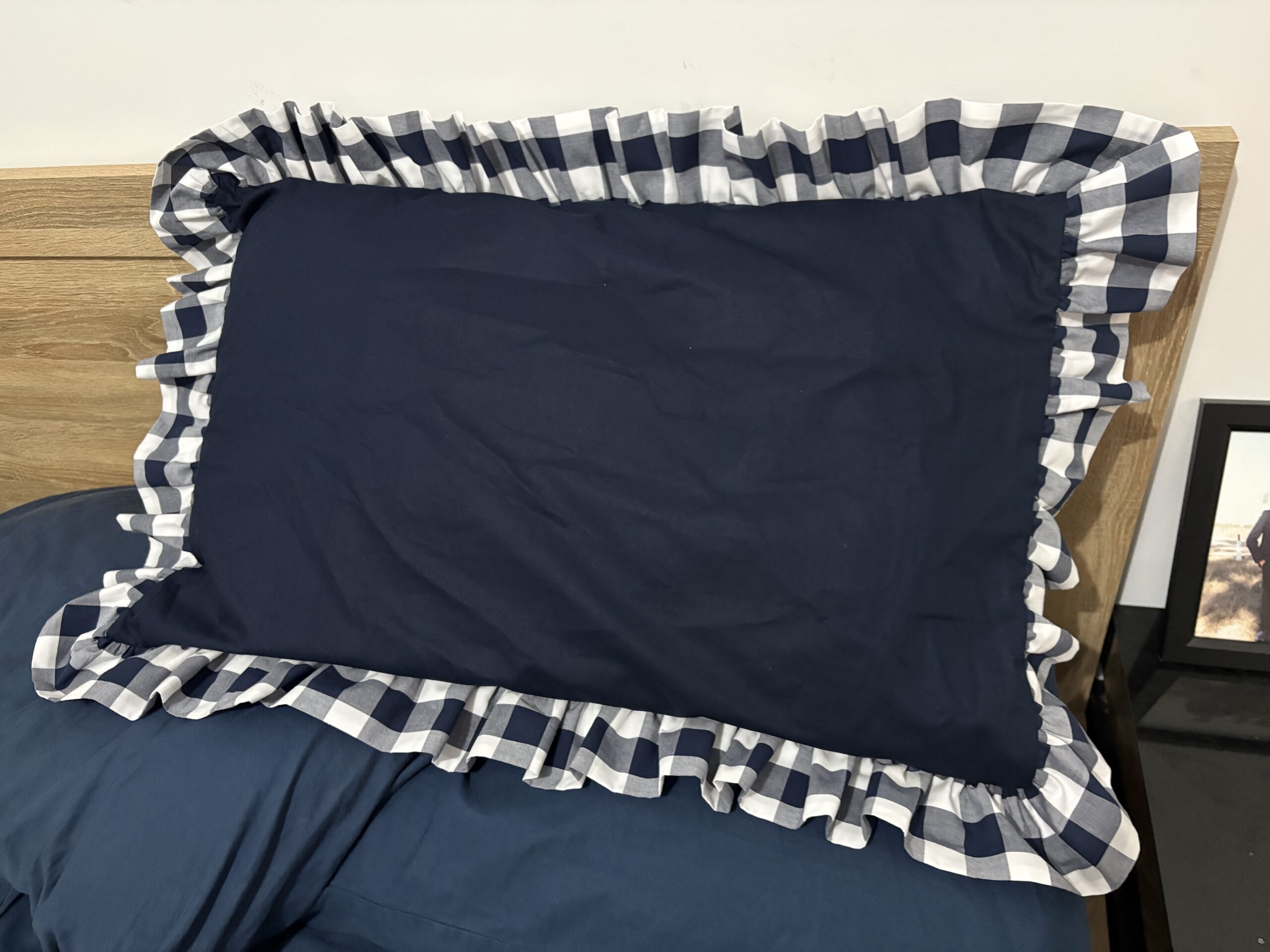 Frilled Pillow Case